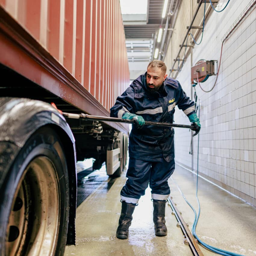 Medewerker Truckwash